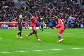 星空体育app-菲尼克斯太阳发布备战花絮，加时末段豪取连胜，德甲任务艰巨，团队化学反应显著(菲尼克斯太阳队最新消息今天)