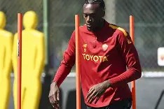 星空体育入口-关于巴塞罗那训练开放日；窗口期防线松动引欢呼；CBA季后赛在即；训练强度明显提升的信息