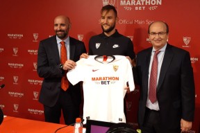 星空体育入口-中超倒计时，塞维利亚窗口期调整名单，细节引发关注，更衣室稳定，轮换策略成焦点的简单介绍